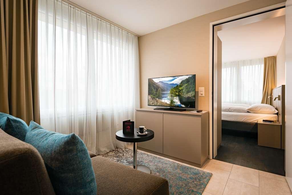Achesa Homes Opfikon-Glattbrugg Номер фото